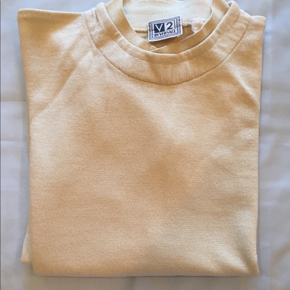 Men’s V2 by Versace Ivory wool sweater.Small